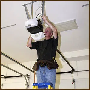 Express Garage Doors Pembroke Pines, FL 954-356-2139 - opener